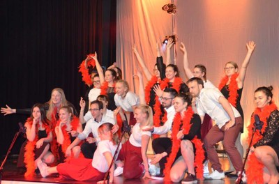 Sing and Dance – Musik & Tanzshow